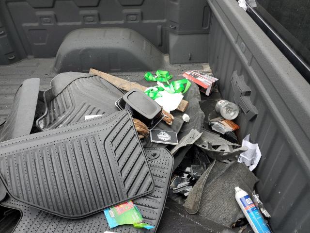 2022 Chevrolet Silverado - Image 12