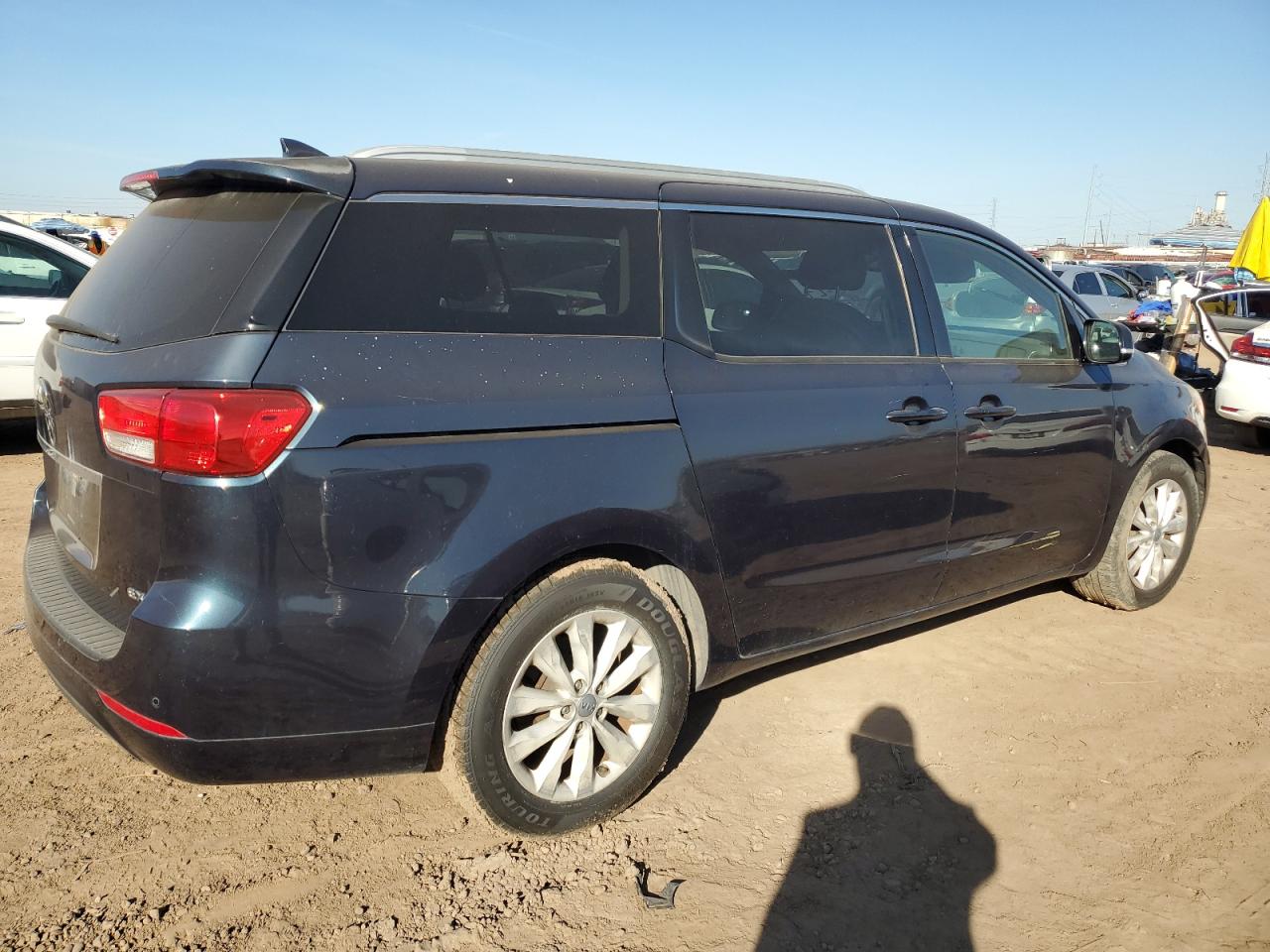 kndmc5c10f6021821 KNDMC5C10F6021821 2015 Kia Sedona Ex
