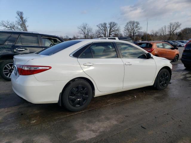 VIN 4T4BF1FK6FR516193 2015 Toyota Camry, LE no.3