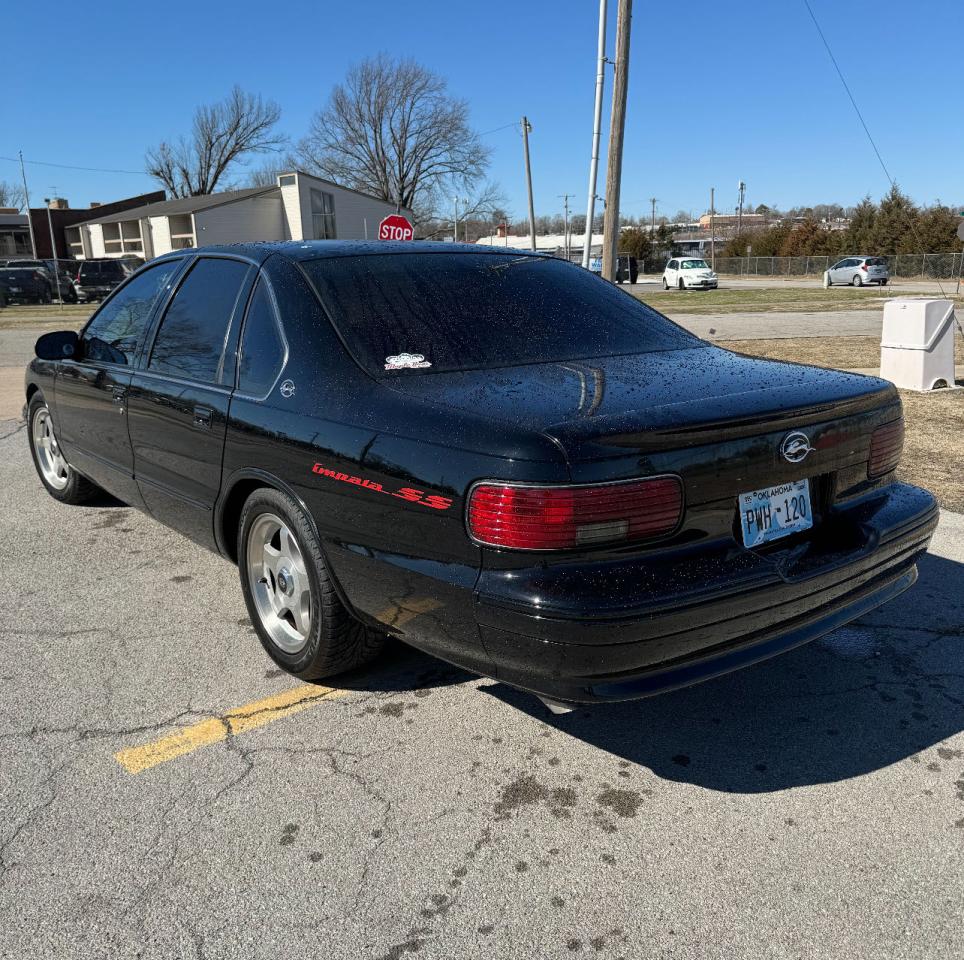 1G1BL52P9TR121061 1996 Chevrolet Caprice / Impala Classic Ss