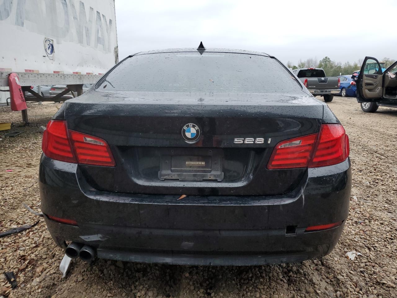 WBAFR1C5XBC745740 2011 BMW 528I