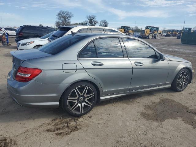 VIN WDDGF4HB3DA795223 2013 Mercedes-Benz C-Class, 250 no.3