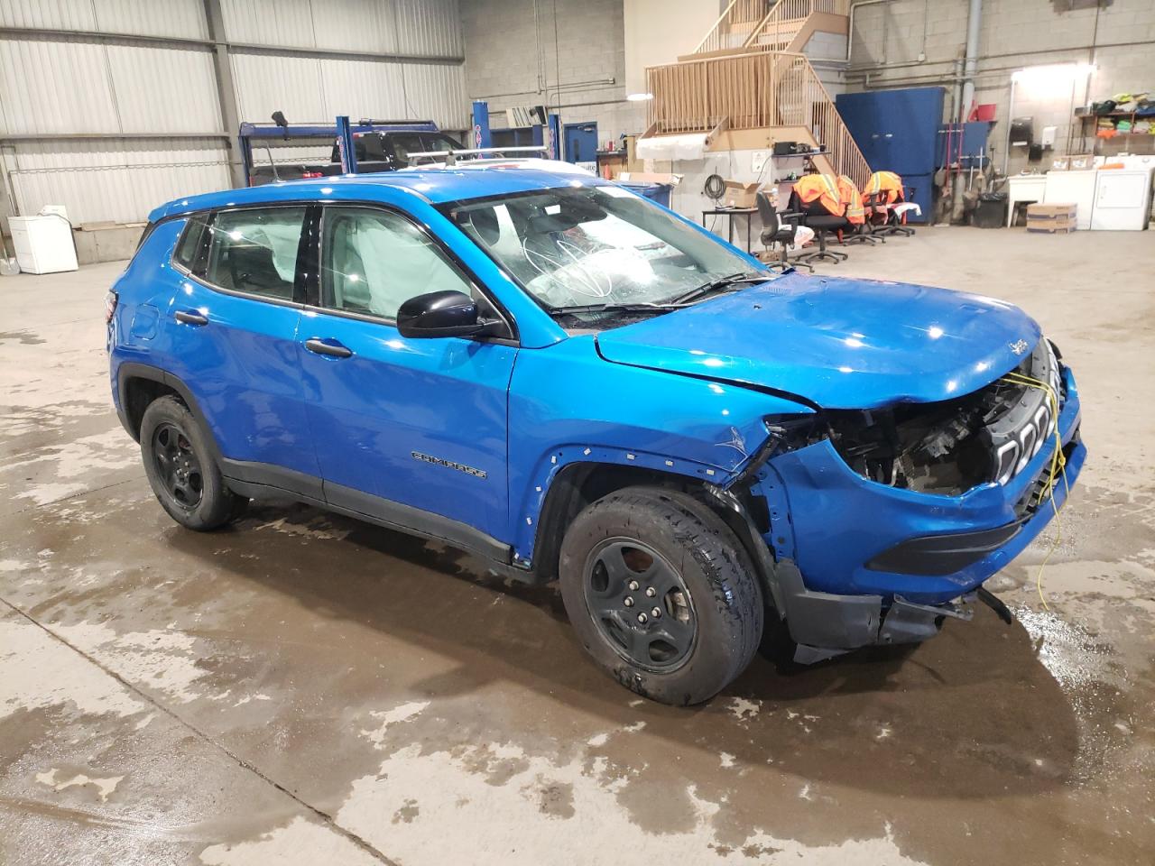 3C4NJCAB8NT145916 2022 Jeep Compass Sport