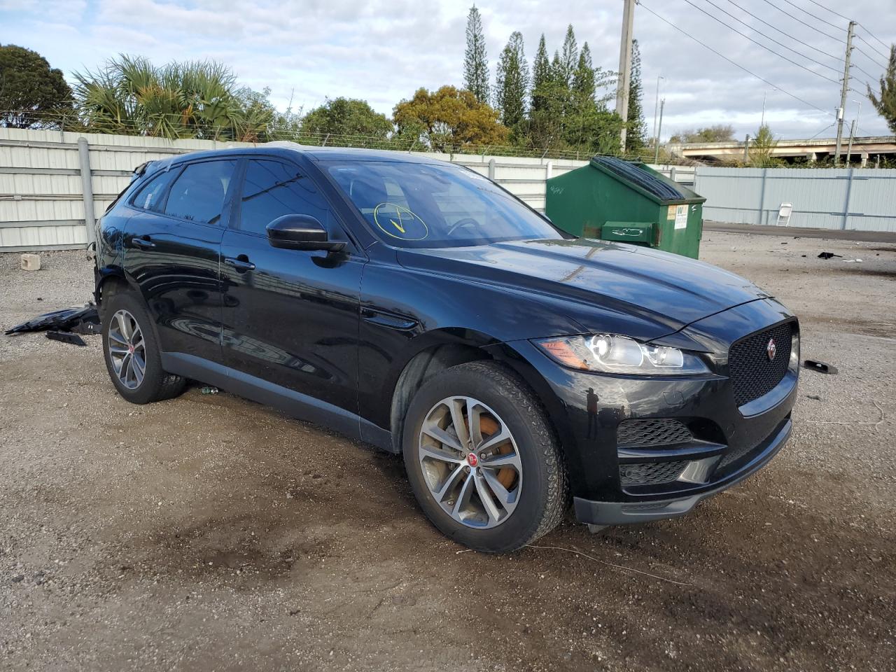 SADCJ2FX1KA610386 2019 Jaguar F-Pace Premium