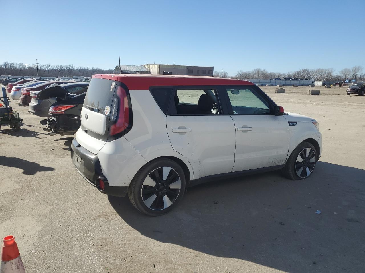 2016 Kia Soul + vin: KNDJP3A59G7298366