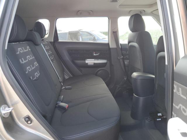 2012 Kia Soul + VIN: KNDJT2A62C7372865 Lot: 42377754