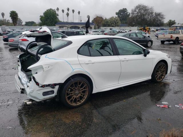 Vin: 4t1g11ak7pu105439, lot: 43840094, toyota camry se night shade 20233
