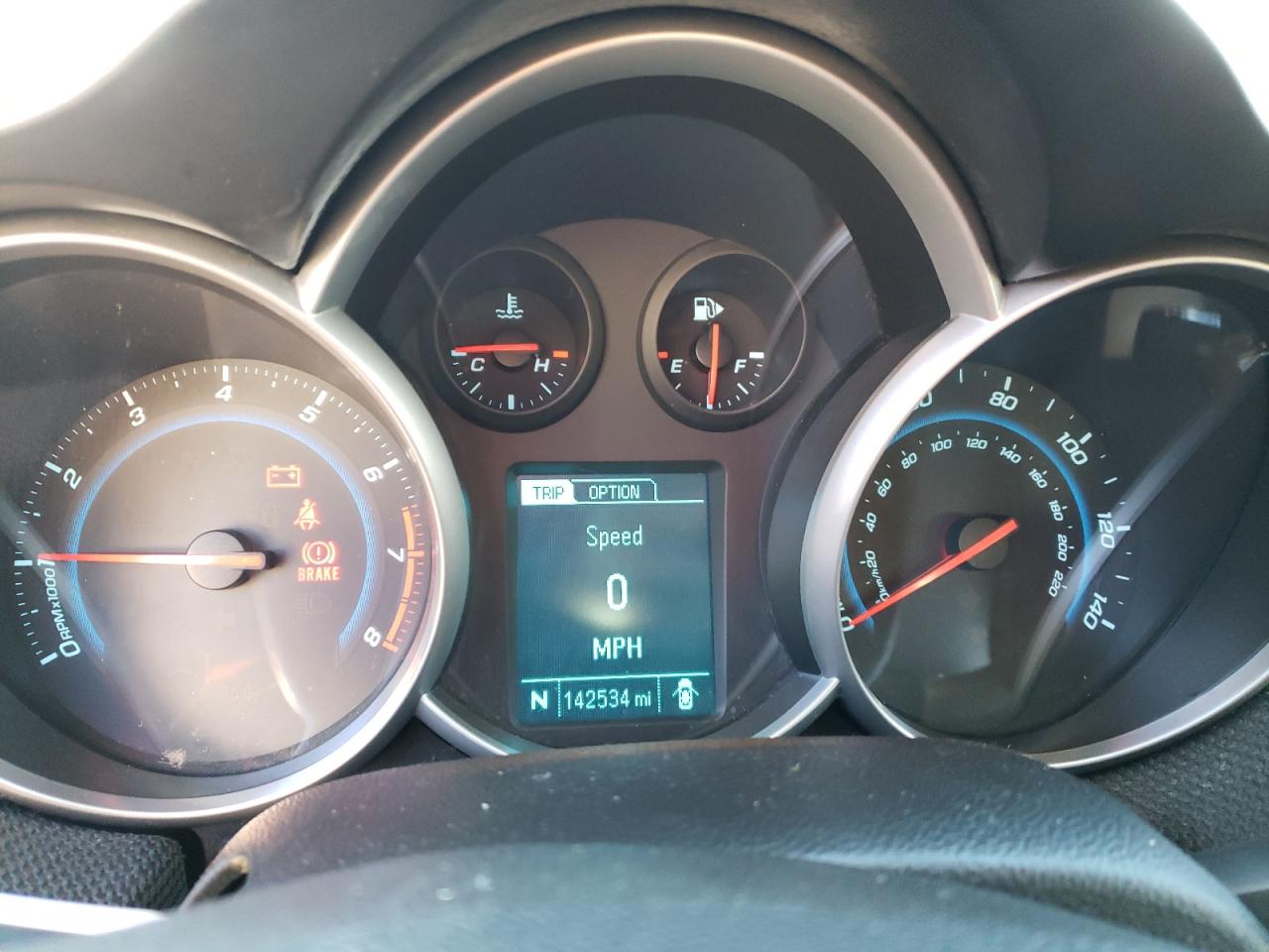 1G1PC5SBXF7105977 2015 Chevrolet Cruze Lt