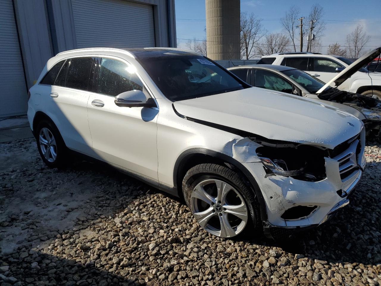 2018 Mercedes-Benz Glc 300 4Matic vin: WDC0G4KB0JF335348