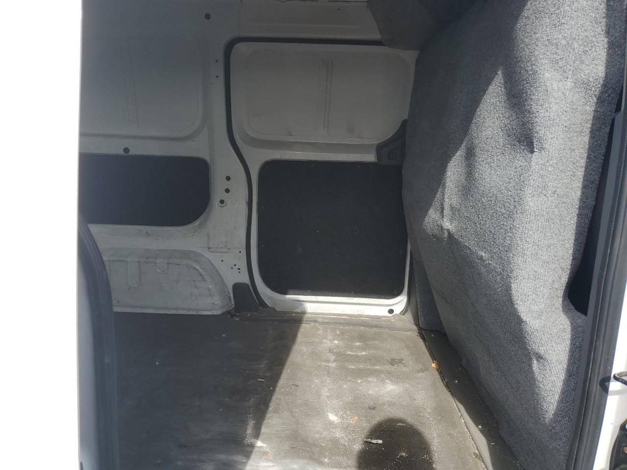 3N6CM0KNXHK711832 2017 Nissan Nv200 2.5S