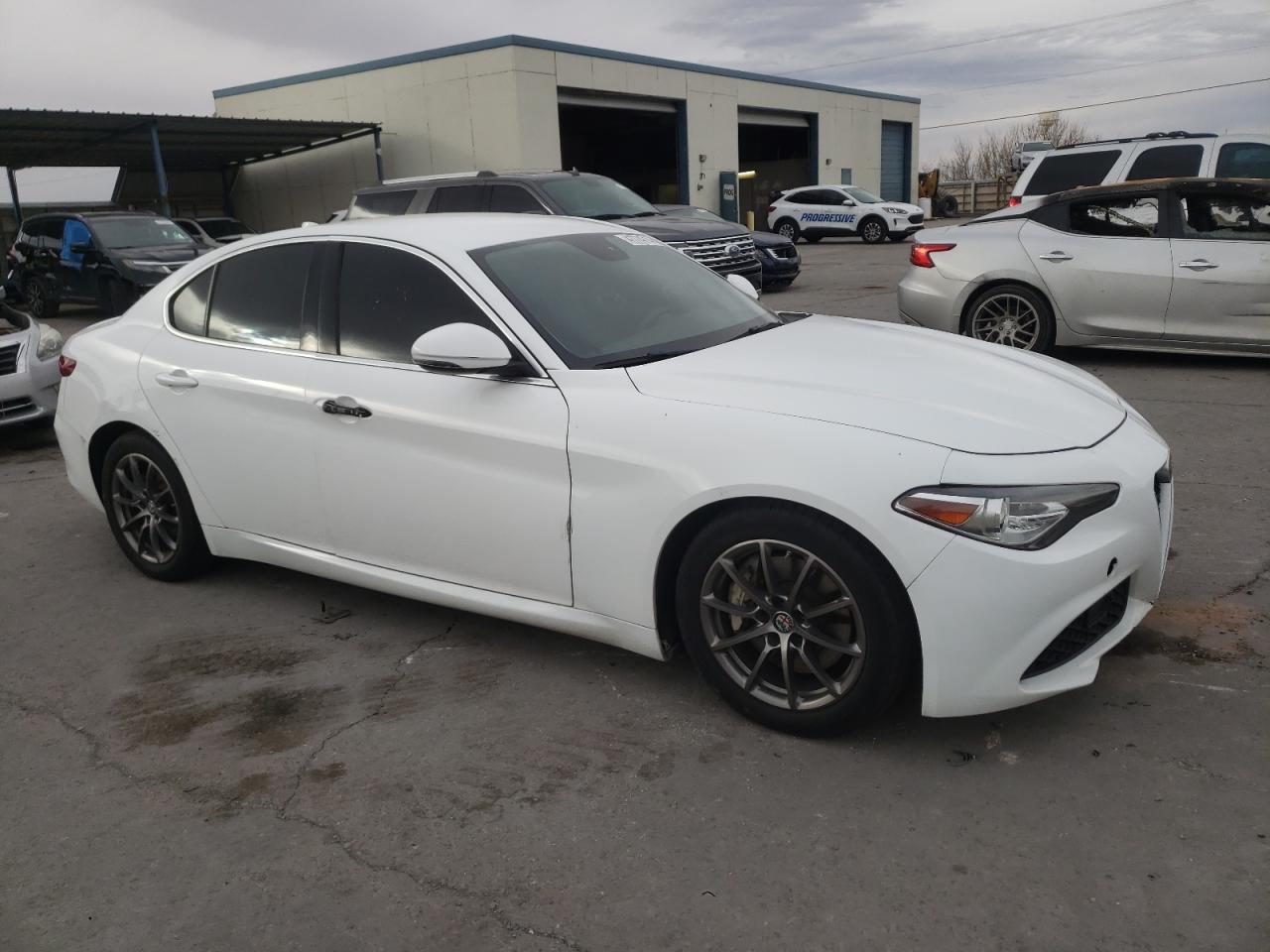 zarfaebn2j7582680 ZARFAEBN2J7582680 2018 Alfa Romeo Giulia