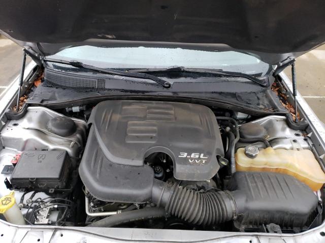 2016 Chrysler 300 Limited VIN: 2C3CCAAG5GH243271 Lot: 44037174