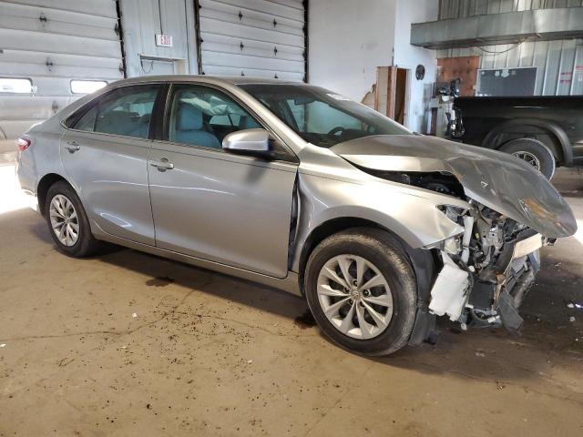 Lot #2371019203 2015 TOYOTA CAMRY LE salvage car