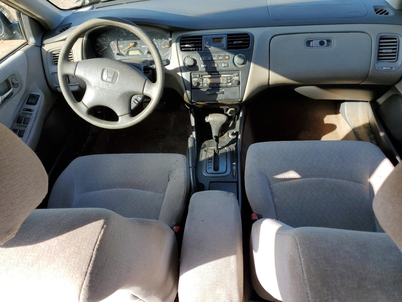 JHMCG56421C028137 2001 Honda Accord Lx