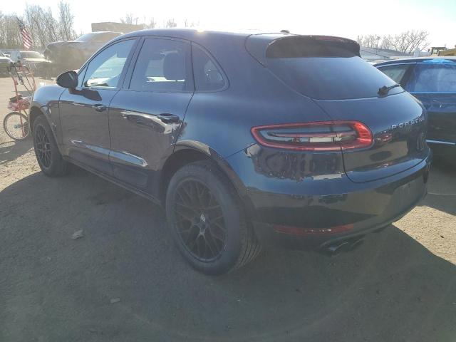 VIN WP1AA2A59JLB02516 2018 Porsche Macan no.2