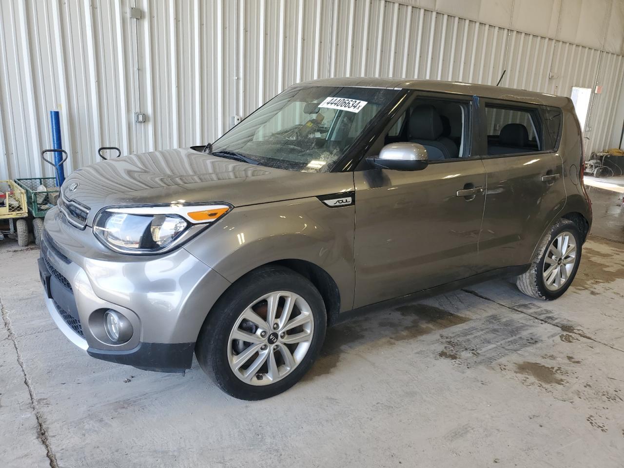 KNDJP3A58J7593708 2018 Kia Soul +