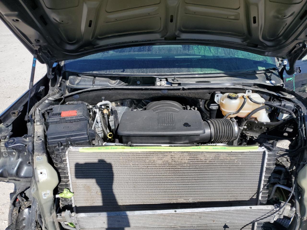 1GNSKNKD7NR210802 2022 Chevrolet Tahoe K1500 Lt