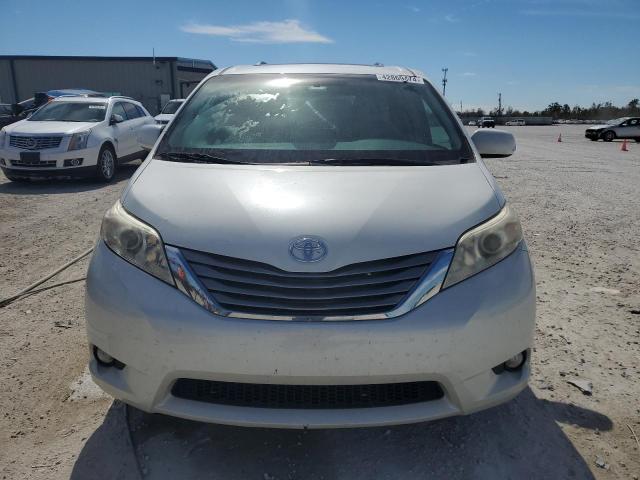 2016 TOYOTA SIENNA XLE 5TDYK3DC7GS764485