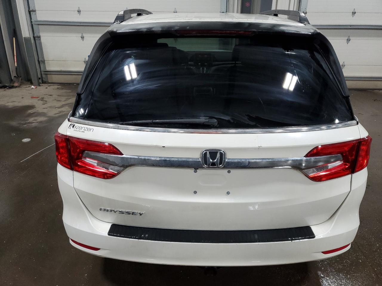 2018 Honda Odyssey Lx vin: 5FNRL6H25JB045963