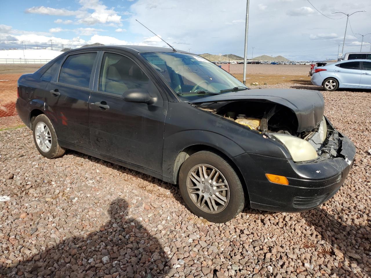 1FAHP34N66W130835 2006 Ford Focus Zx4