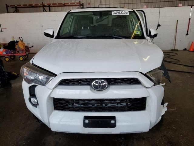 2017 TOYOTA 4RUNNER SR JTEBU5JR1H5425289