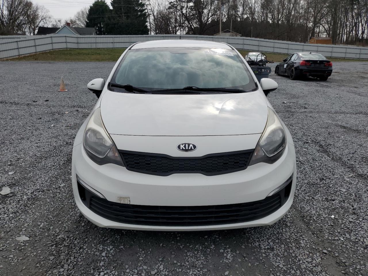 KNADM4A36G6638263 2016 Kia Rio Lx