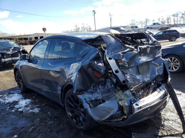 2022 TESLA MODEL Y 7SAYGAEE8NF430007