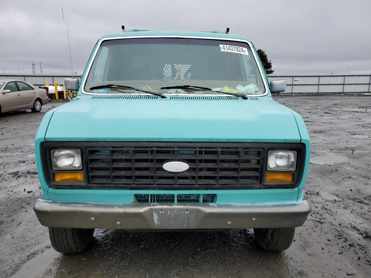 1ftfe24y2mhb38640 1FTFE24Y2MHB38640 1991 Ford Econoline E250 Van