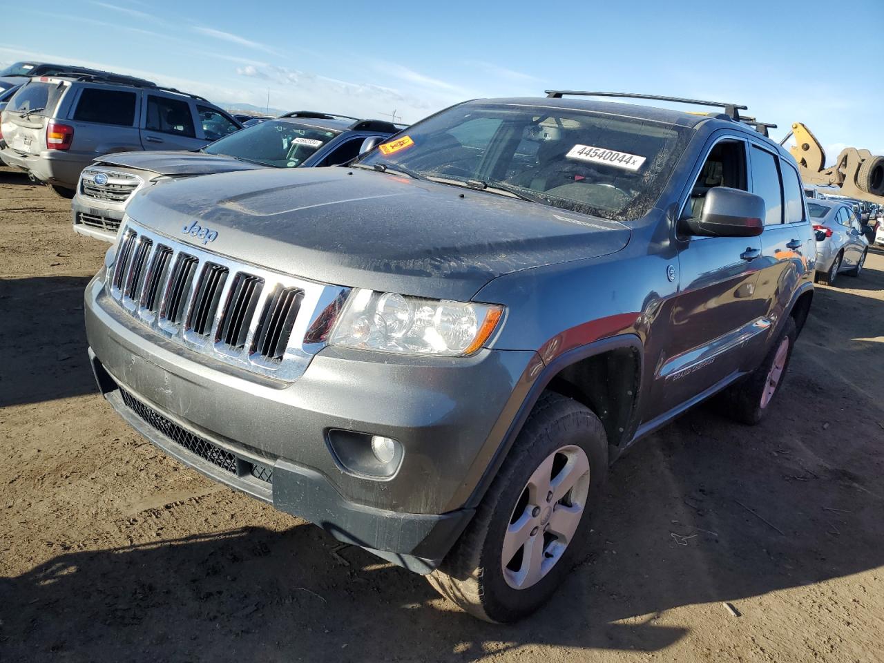 1J4RR4GT4BC649672 2011 Jeep Grand Cherokee Laredo