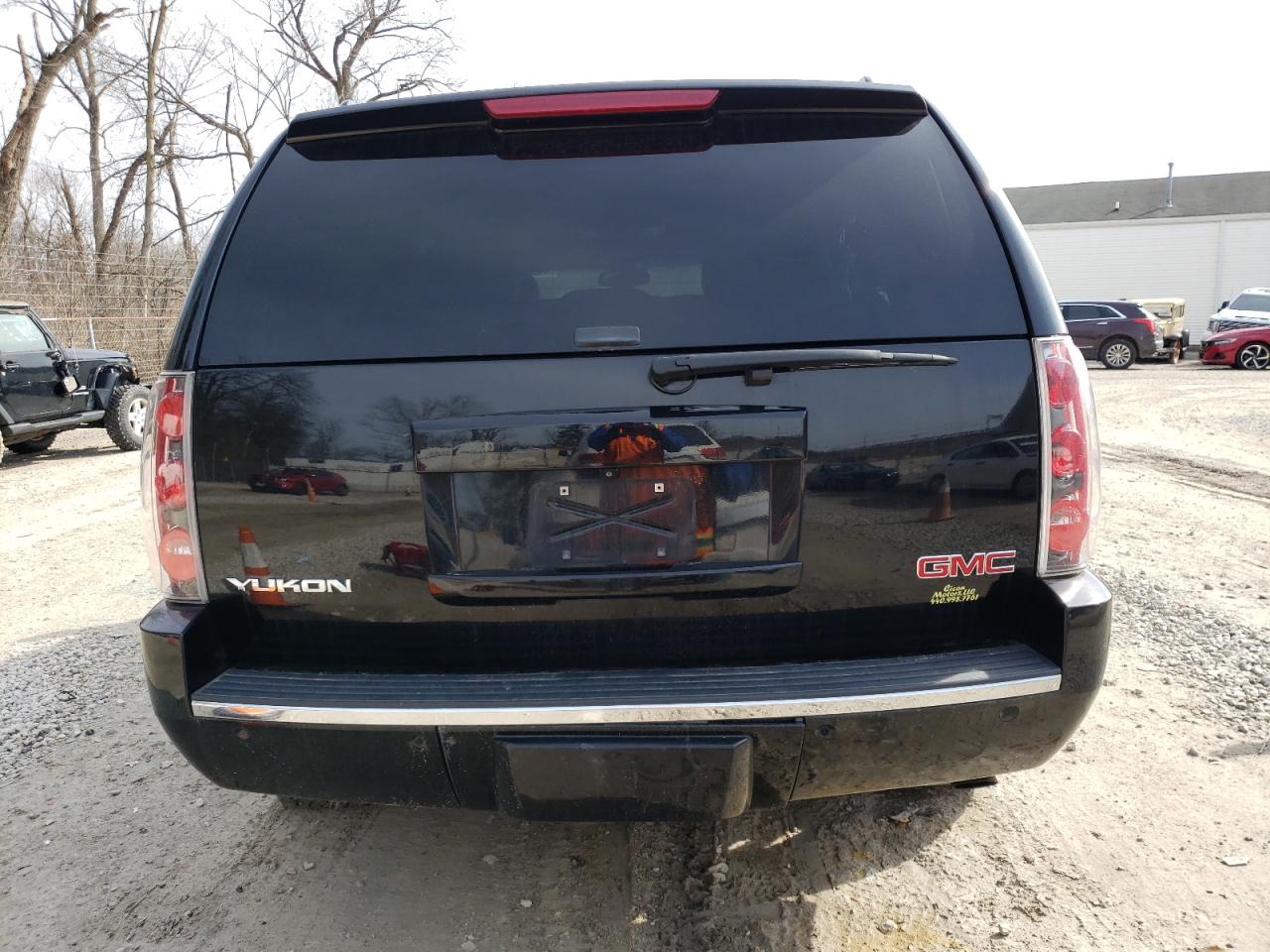 1GKFK63887J396972 2007 GMC Yukon Denali