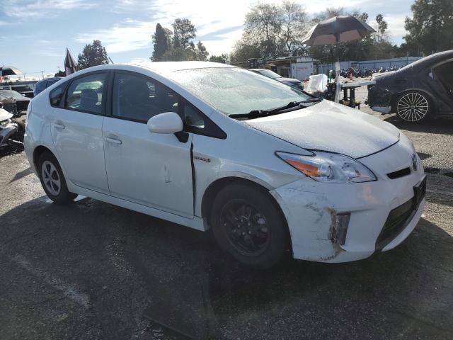 2015 TOYOTA PRIUS JTDKN3DU3F1895656