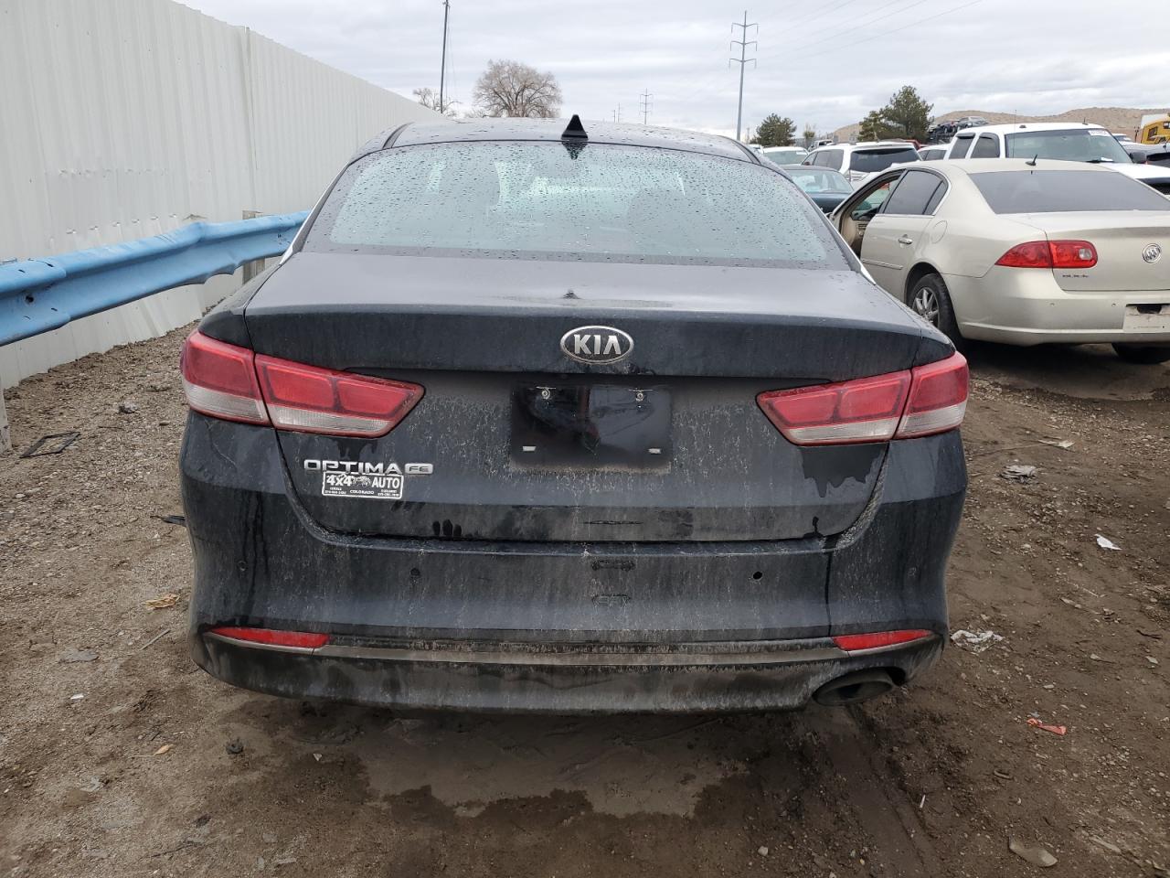 5XXGT4L30JG218670 2018 Kia Optima Lx