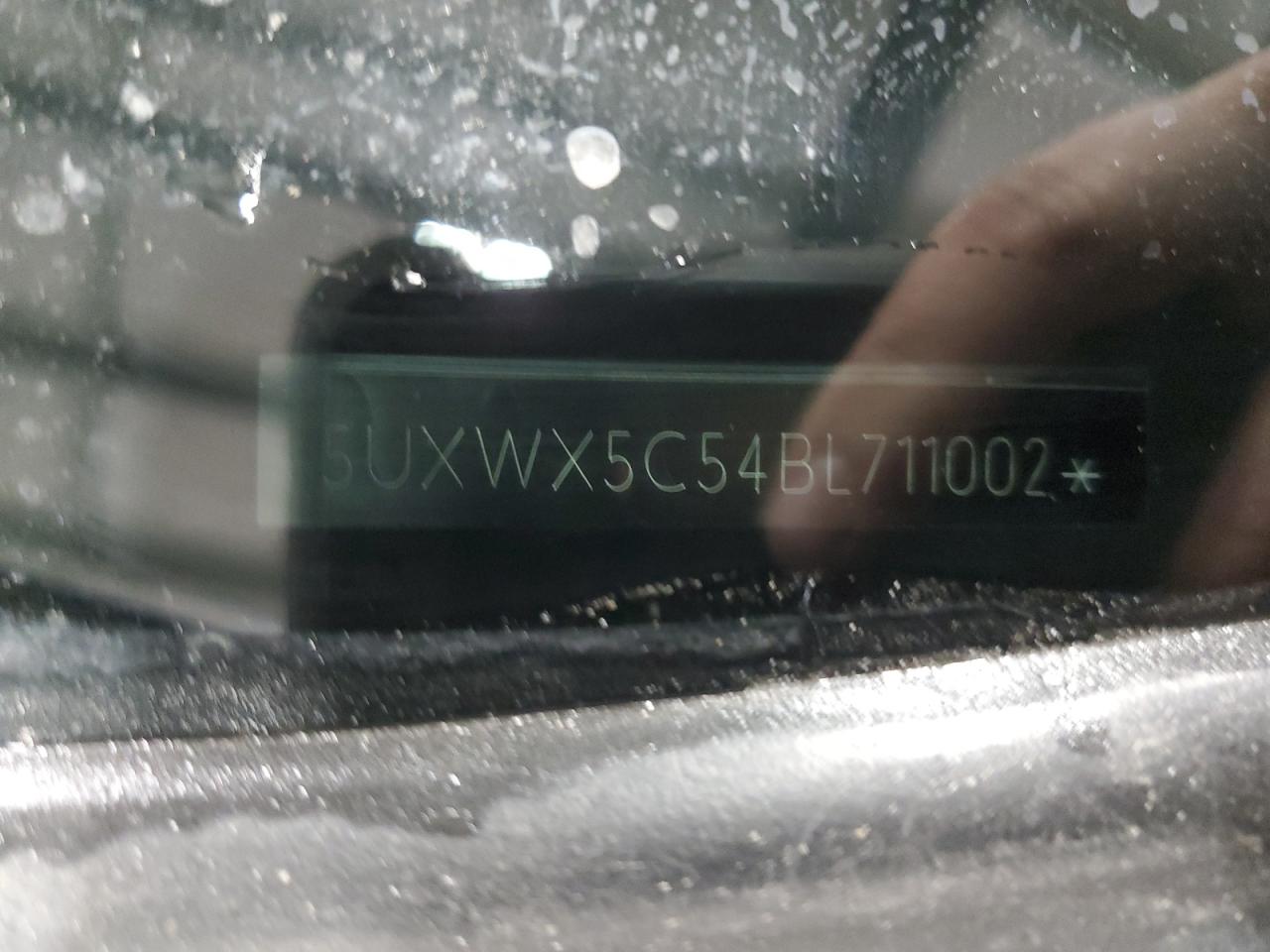 5UXWX5C54BL711002 2011 BMW X3 xDrive28I