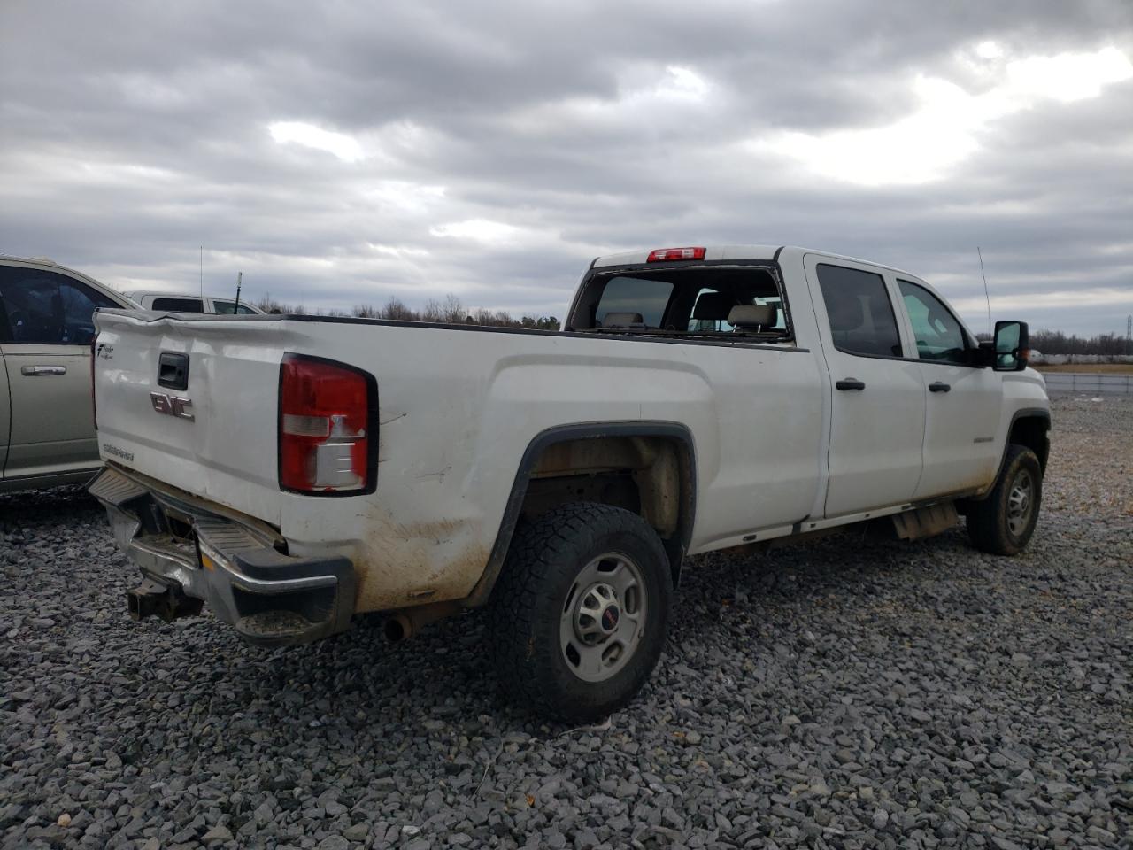 1GT12REY0JF170973 2018 GMC Sierra K2500 Heavy Duty