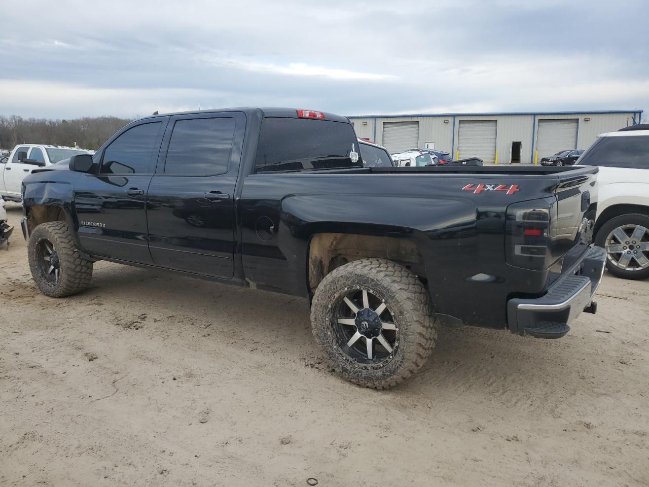 2018 Chevrolet Silverado K1500 Lt vin: 1GCUKREC9JF204202