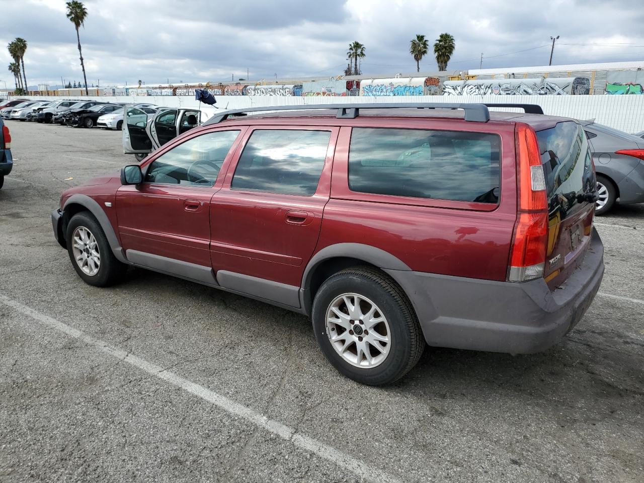 YV1SZ59H441149204 2004 Volvo Xc70