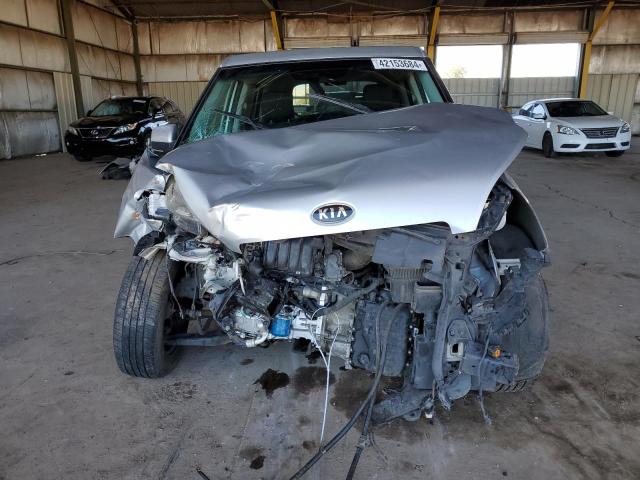 2012 Kia Soul VIN: KNDJT2A53C7462257 Lot: 42153684