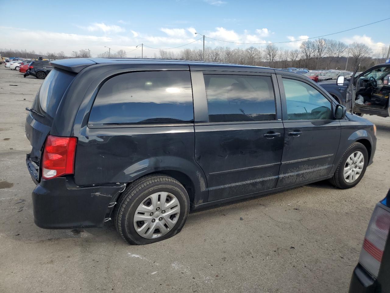 2C4RDGBG6ER104696 2014 Dodge Grand Caravan Se