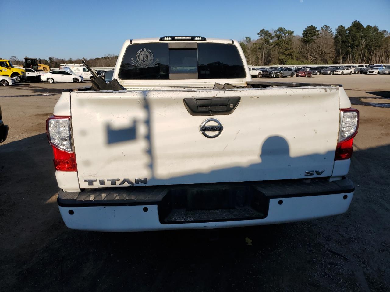 2017 Nissan Titan Sv vin: 1N6AA1C64HN569839