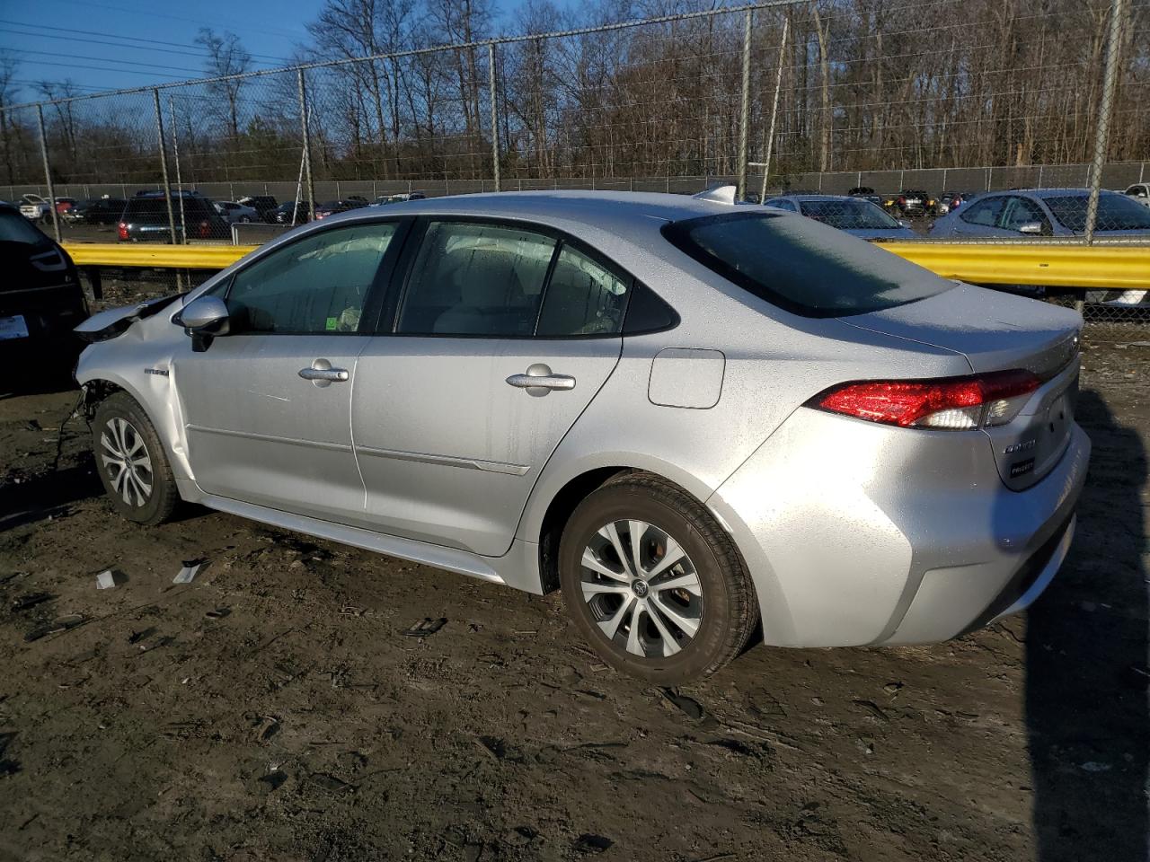 2020 Toyota Corolla Le vin: JTDEBRBE7LJ009306