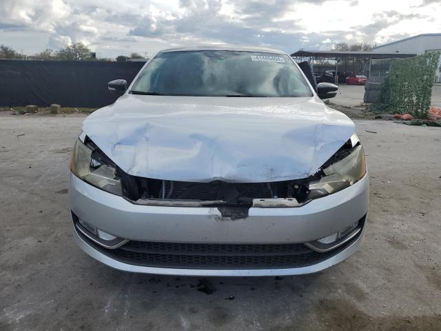2015 VOLKSWAGEN PASSAT SE 1VWBT7A39FC065936