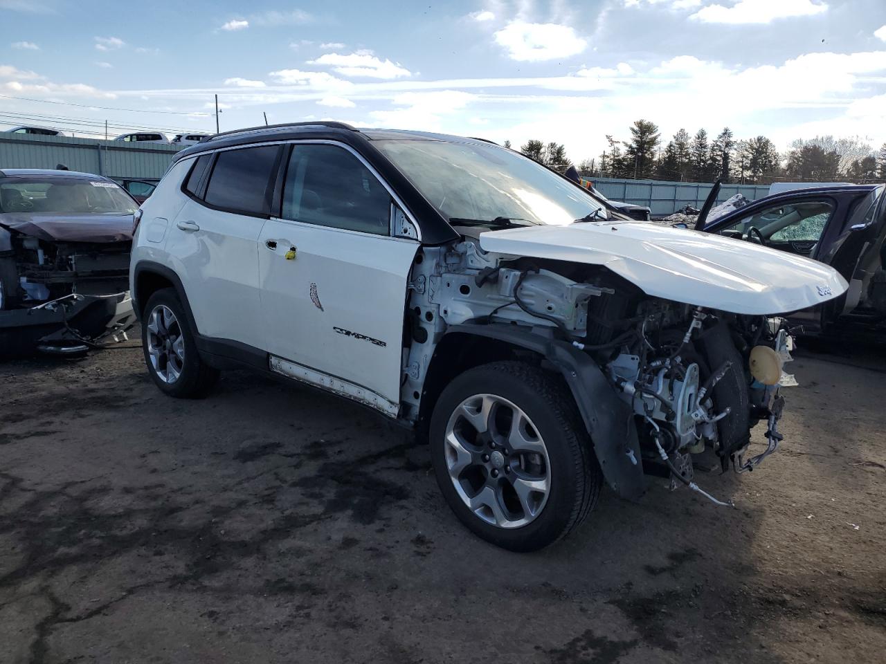 2018 Jeep Compass Limited vin: 3C4NJDCBXJT130864