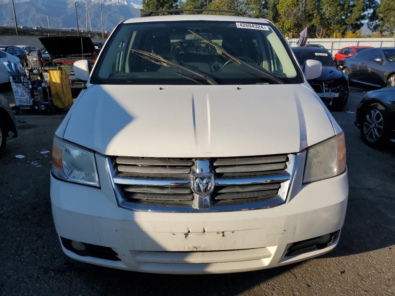 2D4RN5D13AR131331 2010 Dodge Grand Caravan Sxt