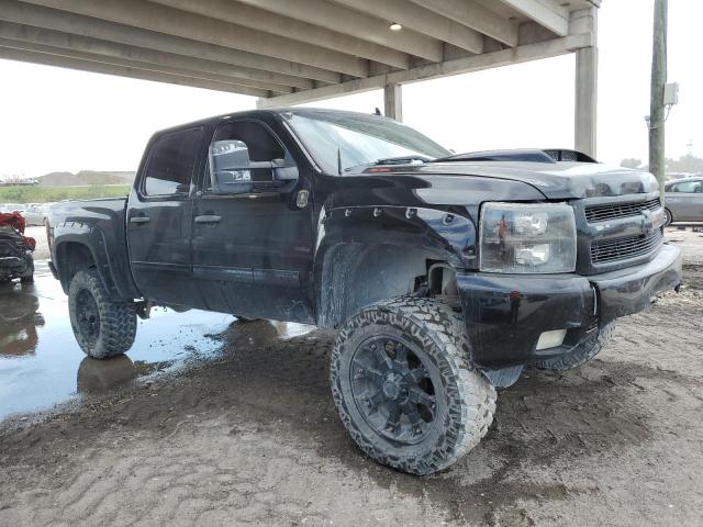 2013 Chevrolet Silverado - Image 4
