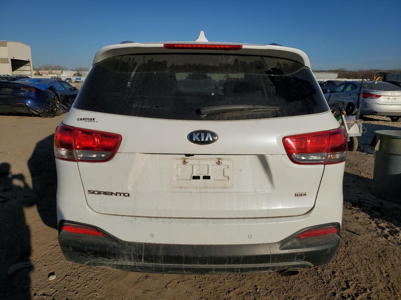 2016 Kia Sorento Lx vin: 5XYPG4A30GG033658