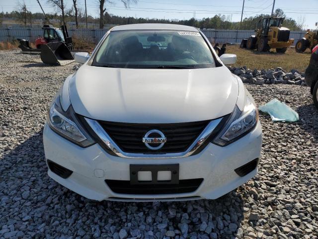 2018 Nissan Altima - Image 5