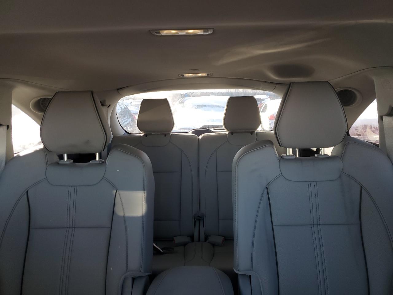 5FRYD4H88HB040539 2017 Acura Mdx Advance