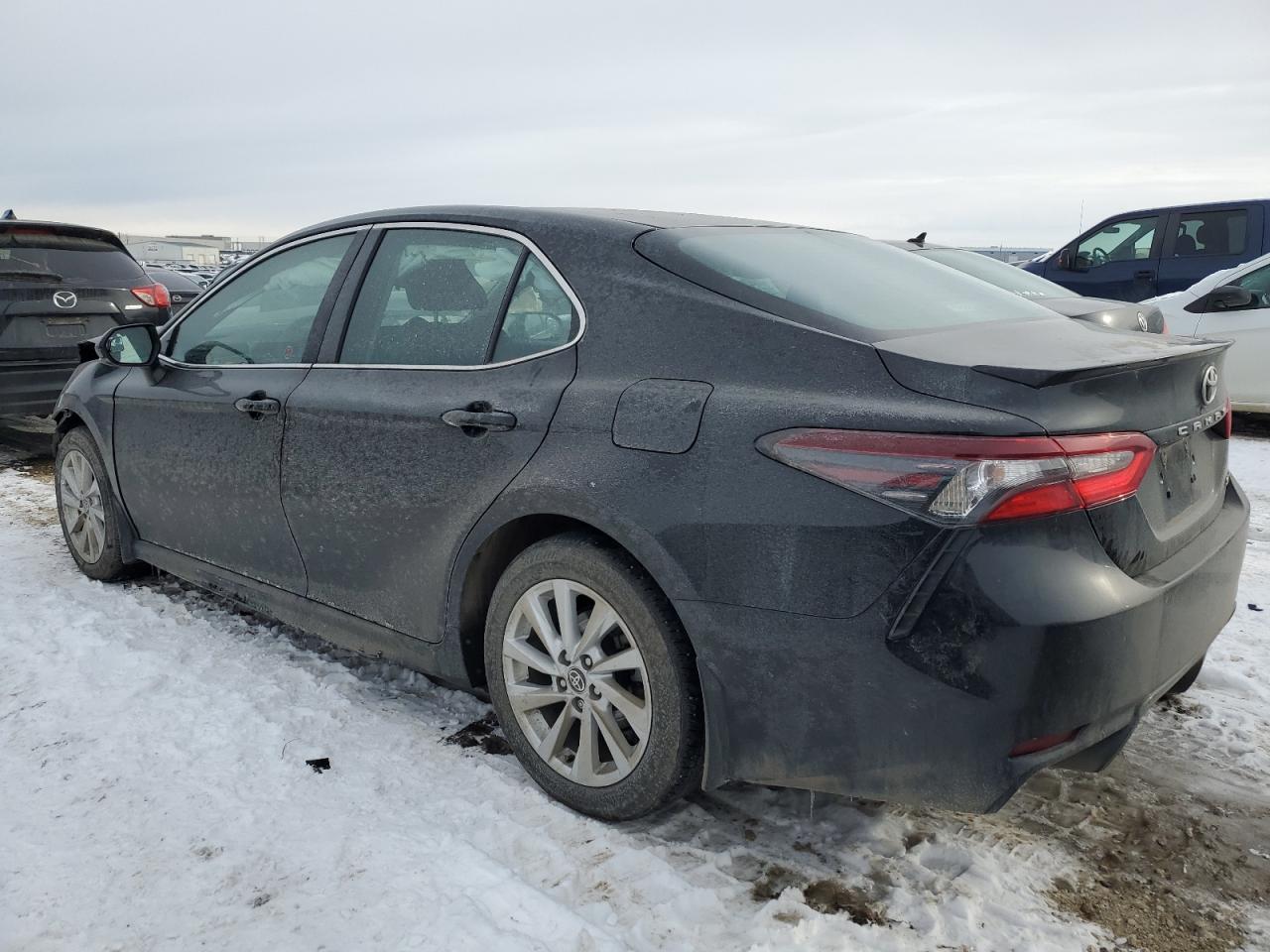 4T1G11AKXNU709175 2022 Toyota Camry Se