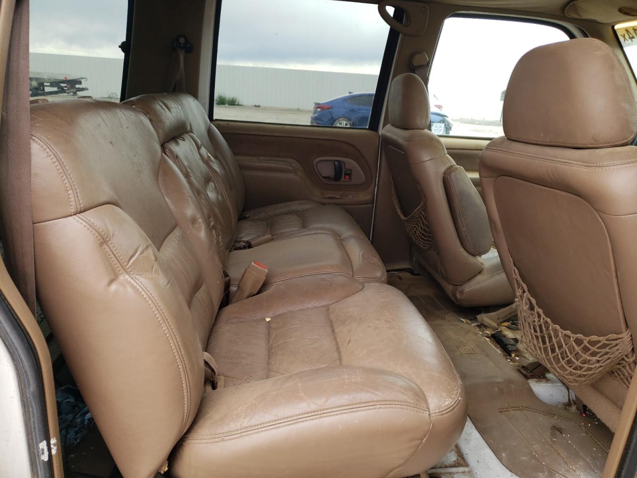 1GNFK16K8SJ436117 1995 Chevrolet Suburban K1500