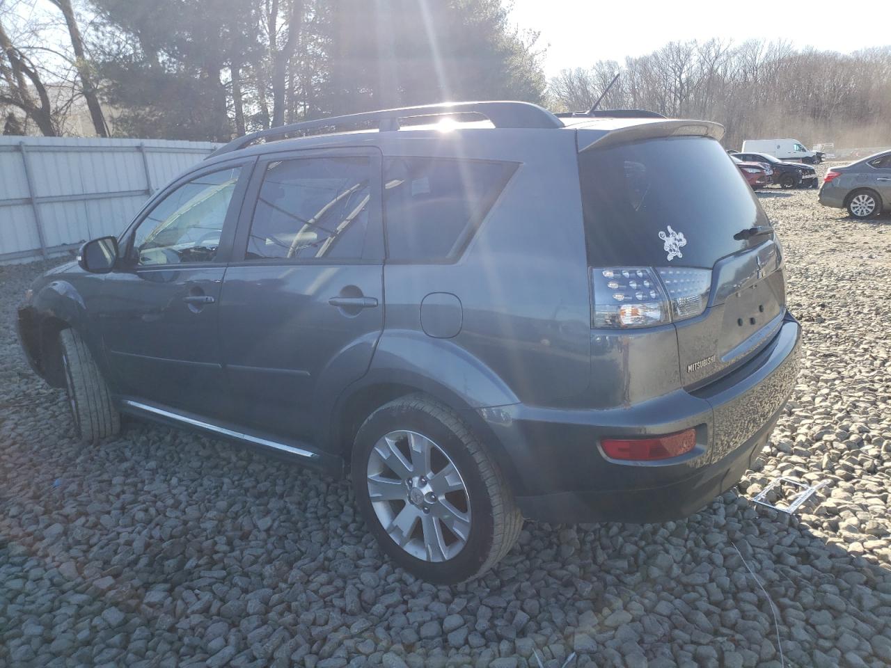 JA4JT3AW7AZ003825 2010 Mitsubishi Outlander Se